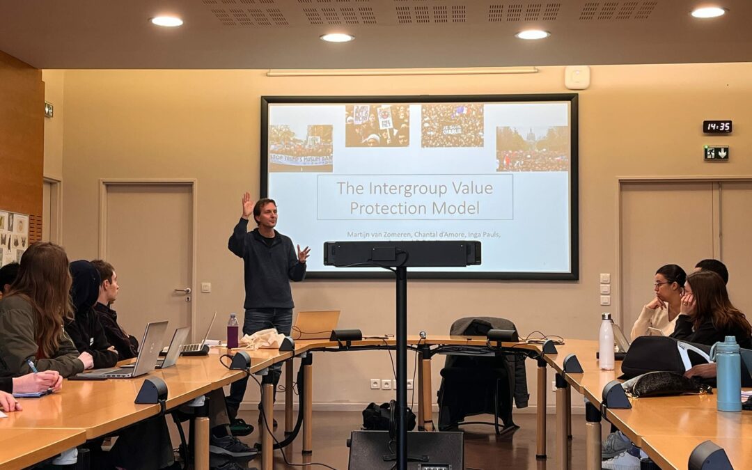 Martijn van Zomeren (Université de Groningen) : “The Intergroup Value Protection Model: A Theoretically Integrative and Dynamic Approach to Intergroup Conflict Escalation in Democratic Societies”